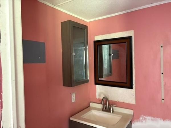 2004 FREEDOM Manufactured Home
