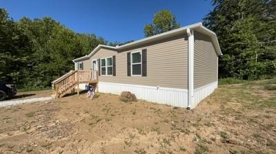Mobile Home at 133 Brass Lane Caryville, TN 37714
