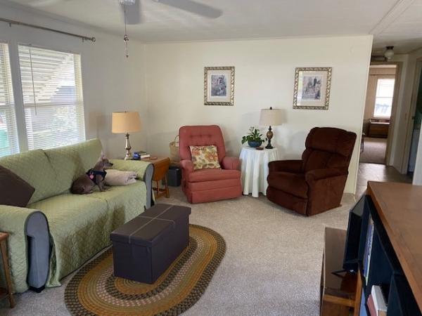 1980 Glen Manufactured Home