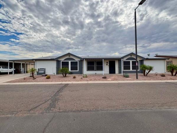 2005 Karsten Mobile Home For Sale
