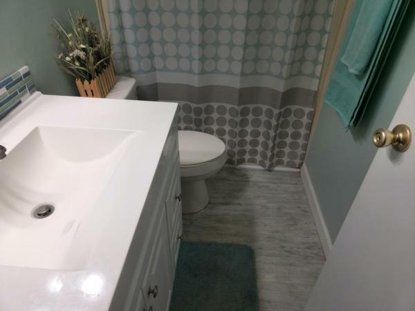 1986 Barr Manufactured Home