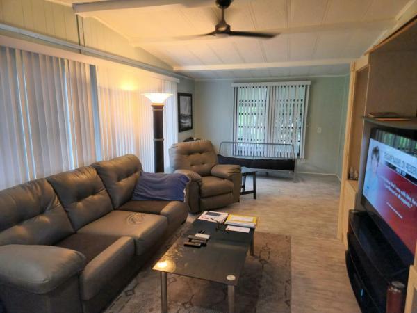 1986 Barr Manufactured Home