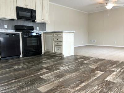 Photo 4 of 16 of home located at 1316 Rodney Ct. Troy, MI 48083