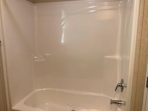 2021 Clayton 96PLH16663b Mobile Home