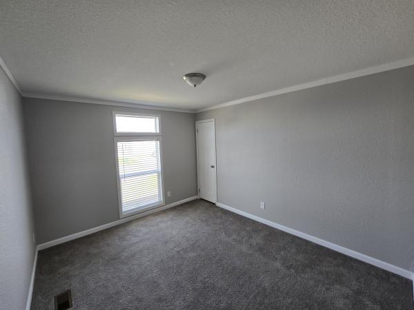 2022 Champion IN2856A Mobile Home