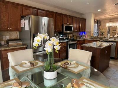 Photo 2 of 20 of home located at 3301 S. Goldfield Road #5059 Apache Junction, AZ 85119