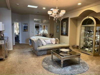 Photo 3 of 20 of home located at 3301 S. Goldfield Road #5059 Apache Junction, AZ 85119