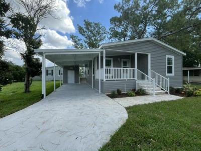 Photo 2 of 20 of home located at 116 Highland Drive Leesburg, FL 34788