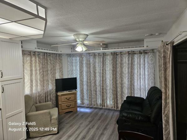 1987 Mobile Home