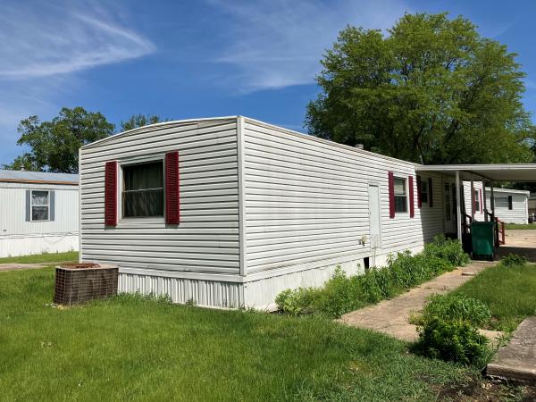 1977 Homette Homes mobile Home