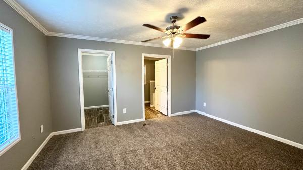 2017 Clayton Homes Inc Yes Mobile Home