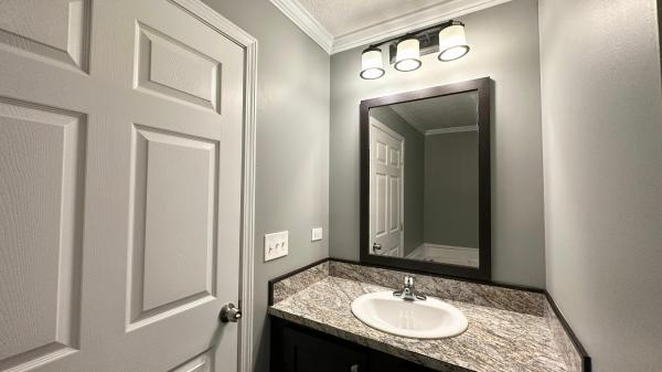 2017 Clayton Homes Inc Yes Mobile Home