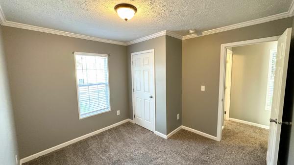 2017 Clayton Homes Inc Yes Mobile Home