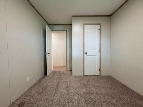 2025 Clayton-Wakarusa Manufactured Home