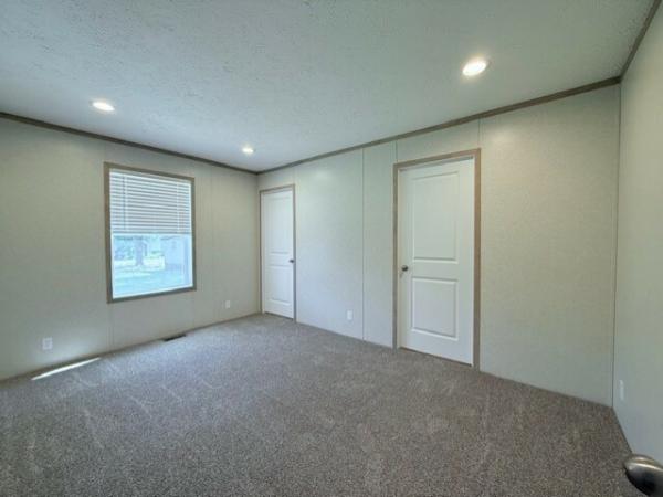 2025 Clayton-Wakarusa Manufactured Home