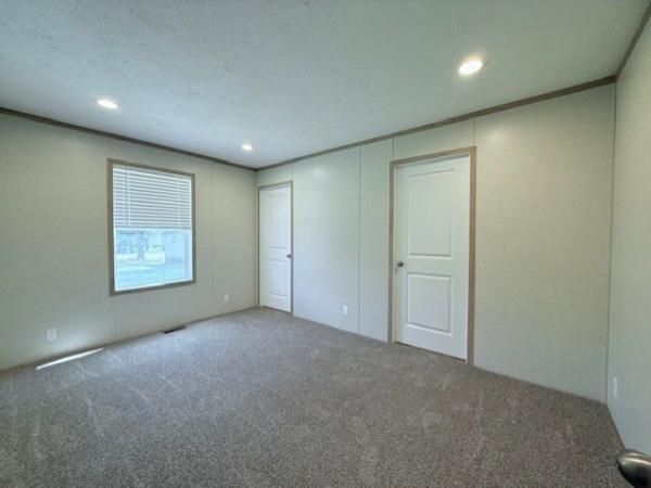 2025 Clayton-Wakarusa Manufactured Home
