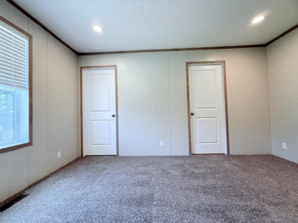 2025 Clayton-Wakarusa Manufactured Home