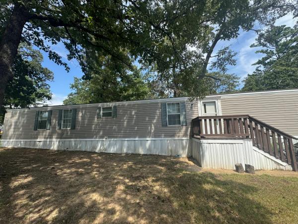 2005 Cappaert Mfg Housing Cairo 1887 Mobile Home