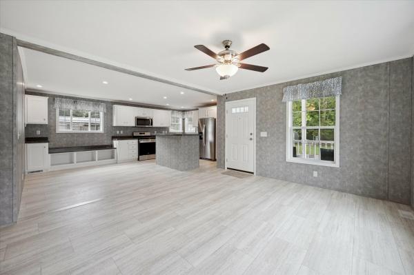 2025 Redman Homes 163 NWD-A-24405  Home