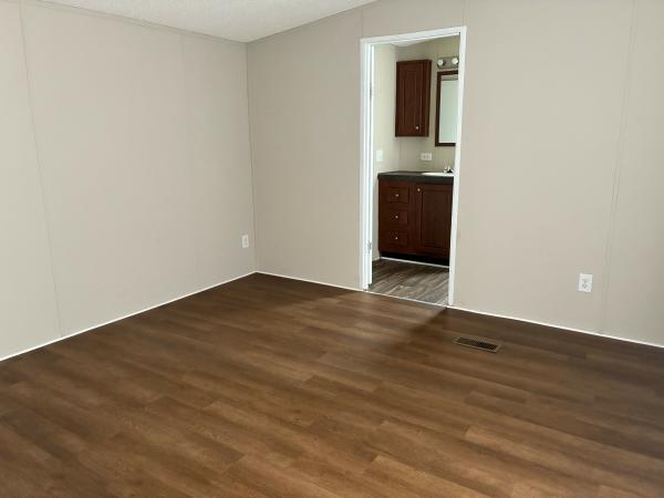 2015 14111  Home