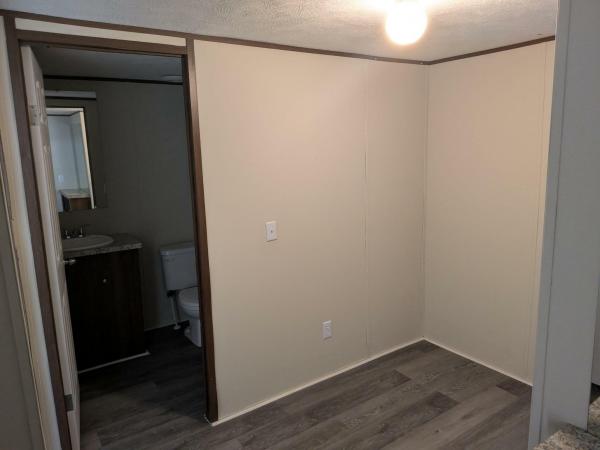 2021  Mobile Home For Sale