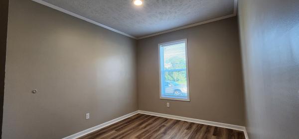 2022 430IN16723A  Home
