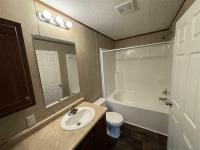 2018 LH168032AF  Home