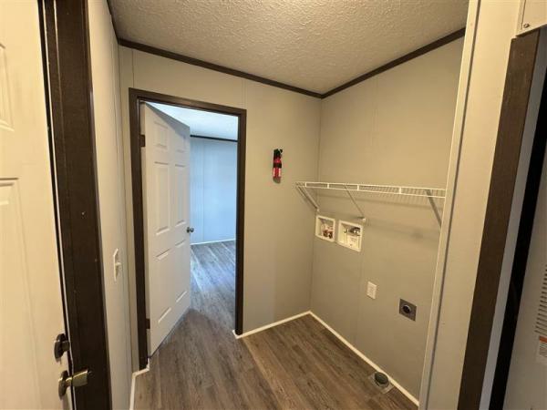 2020 DED1664 9LH1  Home