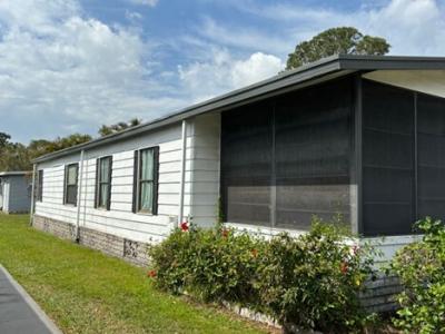 Photo 4 of 8 of home located at 16318 S. W. Two Wood Way Indiantown, FL 34956