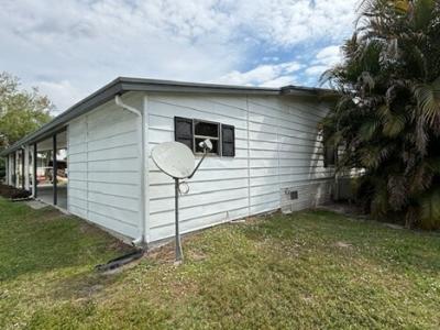 Photo 5 of 8 of home located at 16318 S. W. Two Wood Way Indiantown, FL 34956