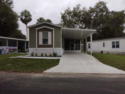Photo 1 of 14 of home located at 35155 Waters Edge Dr Lot #40 Fruitland Park, FL 34731