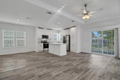 Photo 4 of 6 of home located at 3151 NW 44th Ave Lot 52 Ocala, FL 34482