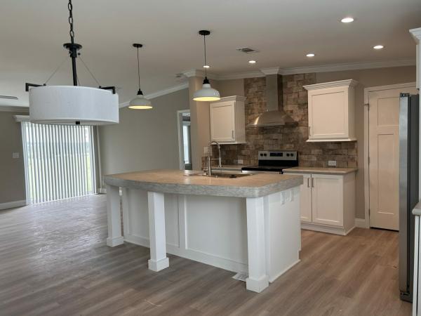 2024 Palm Harbor Ventura VI  Home