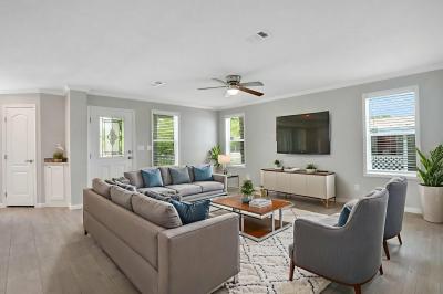 Photo 3 of 22 of home located at 822 Sunbird Ter Sebring, FL 33872