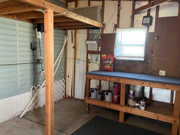 1993 Manufactured Home