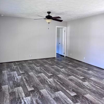 Photo 4 of 7 of home located at 259 Manchester Ave Hampton, GA 30228