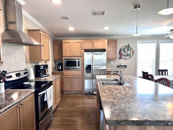 2016 Palm Harbor Manufactured Home