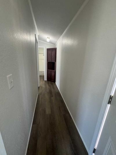 Photo 5 of 21 of home located at 8701 NE 107th Pl #307 Kansas City, MO 64157