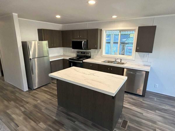 1979 Manufactured Home