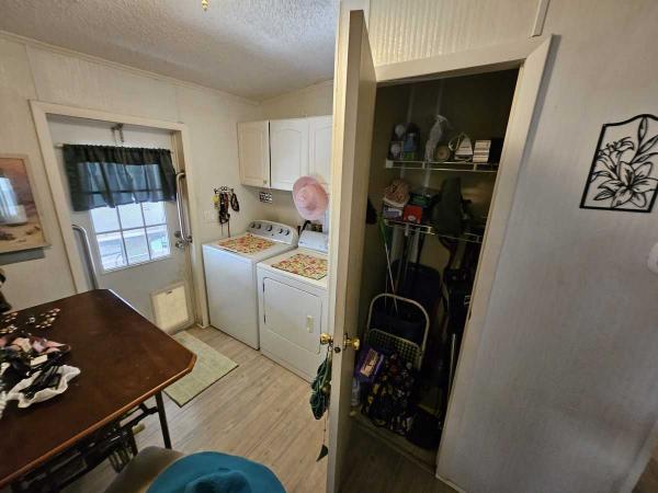 1995 Manufactured Home