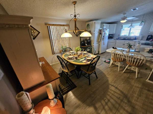 1995 Manufactured Home