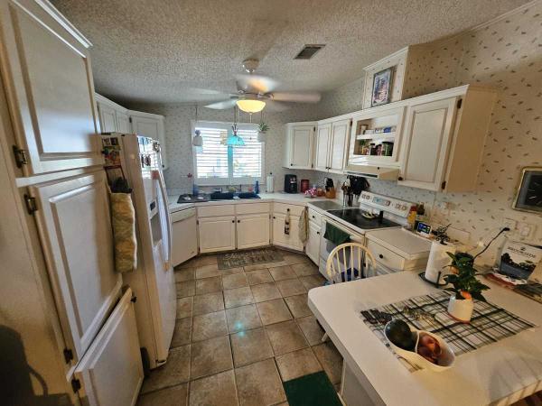 1995 Manufactured Home
