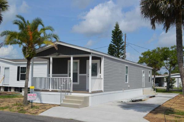 2025 Champion  Mobile Home