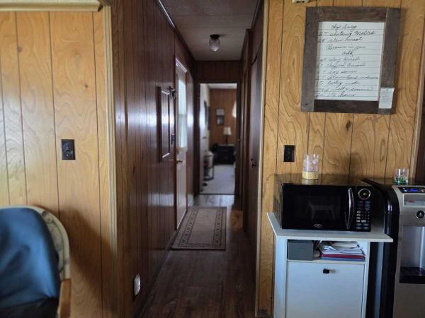 1984 1984 Victorian Mobile Home