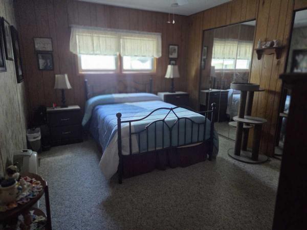 1984 1984 Victorian Mobile Home