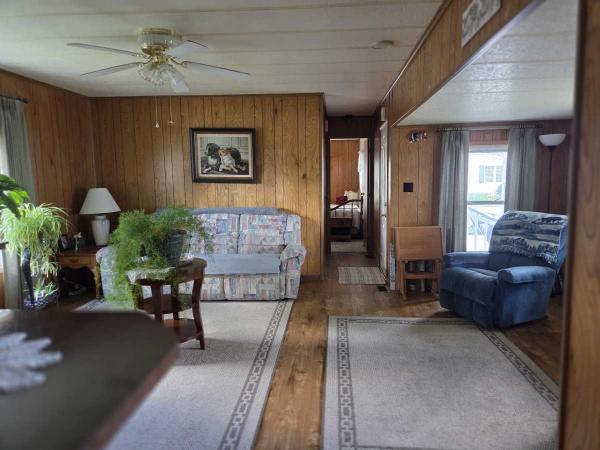 1984 1984 Victorian Mobile Home