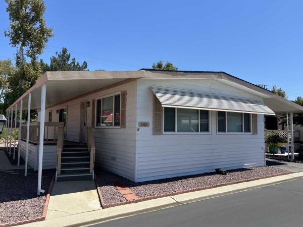 1971 Hillsborough Mobile Home For Sale