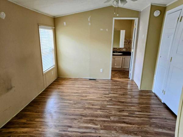 2003 Colony Manufactured Home