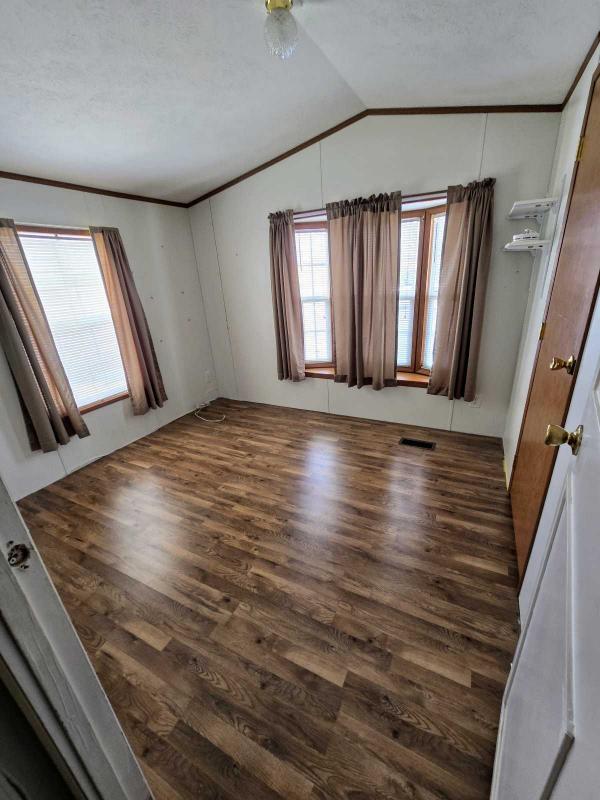 2003 Colony Manufactured Home