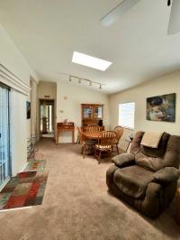 1994 CAVCO Mobile Home